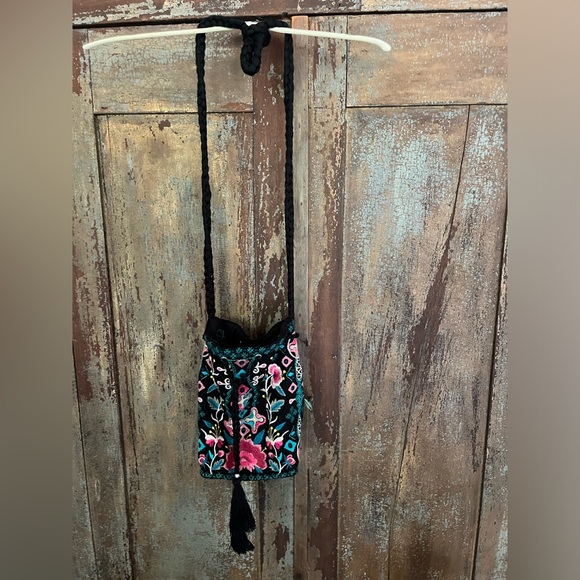 Johnny Was Handbag - Picture 3 of 9